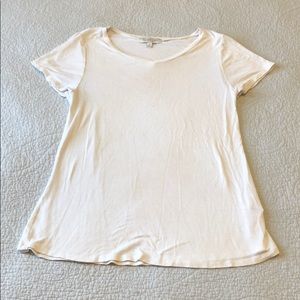 white t shirt